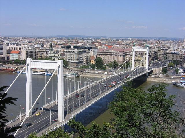 Elisabeth Bridge